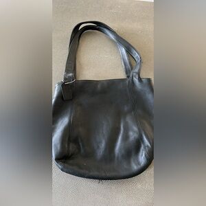 Vintage Black Coach leather bag.